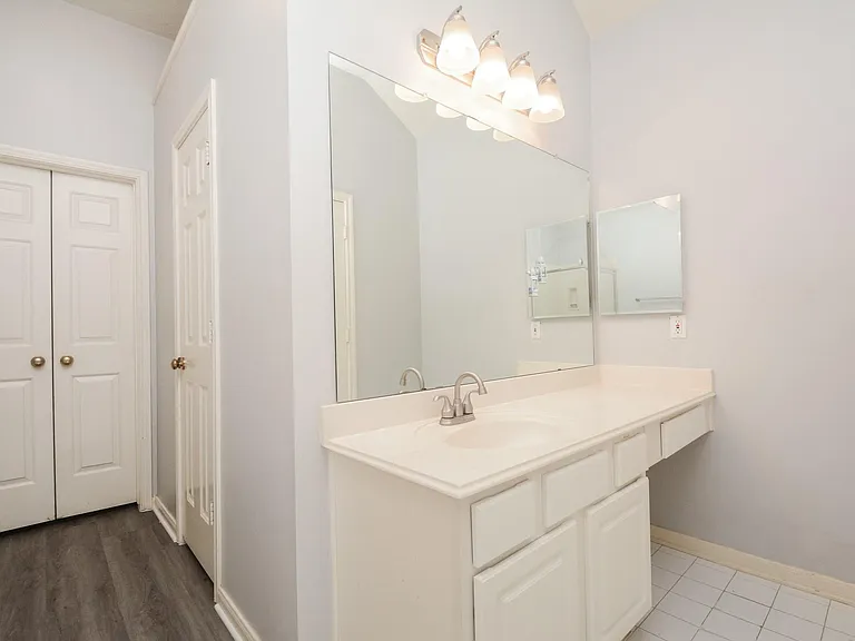 918 Tennyson Dr — Photo 17