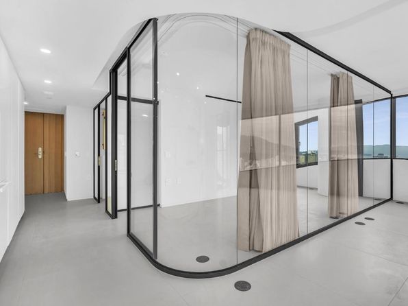 2 bedroom rental in Vancouver — photo 9