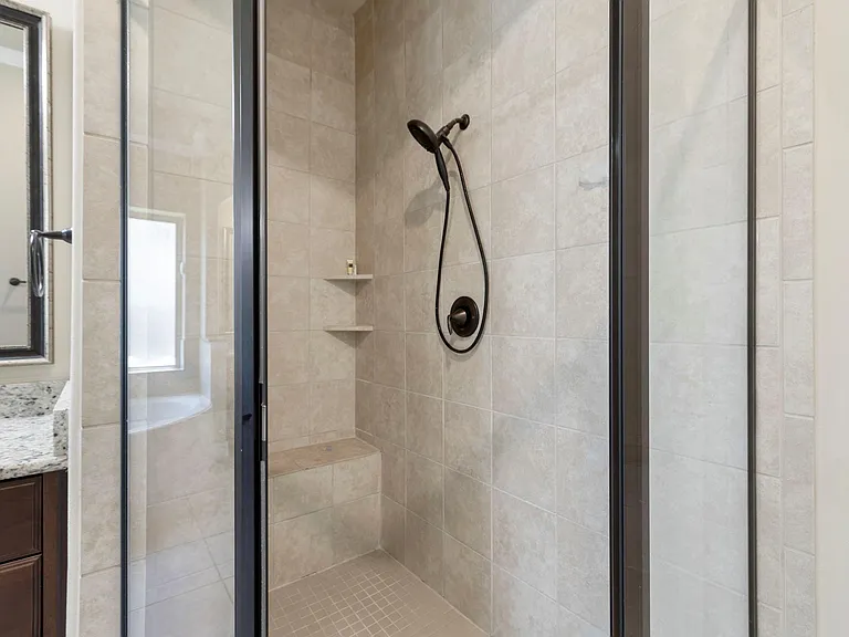 9739 Reston River Ln — Photo 31