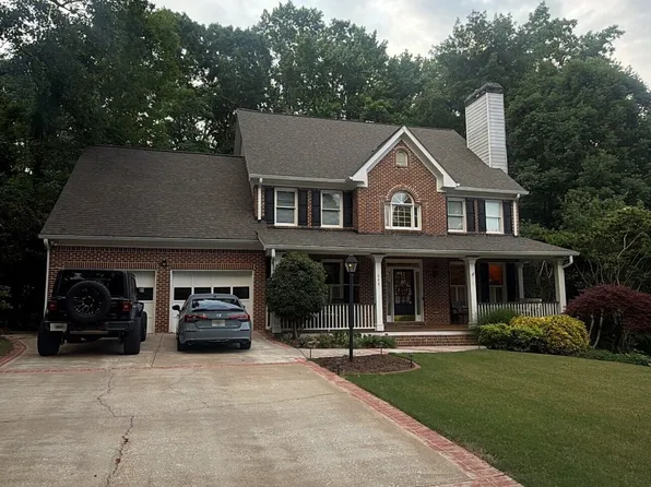 649 Goldenwood Ct, Powder Springs, GA 30127