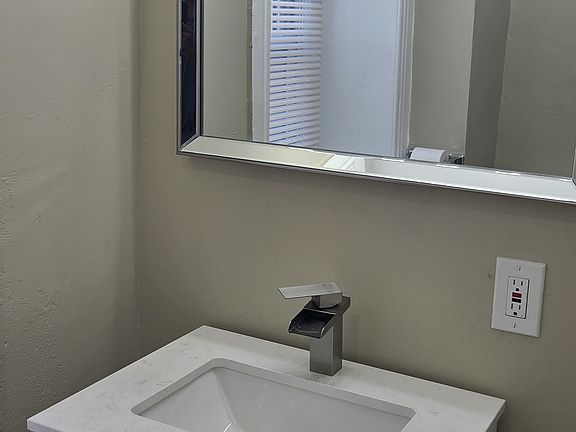 3rd image of 315 E Price St APT 2R