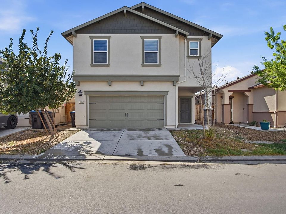 1st image of 654 Flagstone Dr