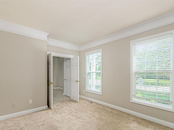 4th image of 7061 Bowermoss Dr