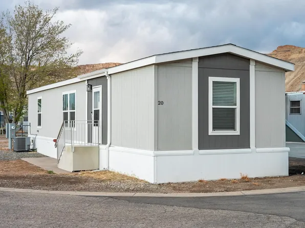 317 W 8th St Trailer 20, Palisade, CO 81526