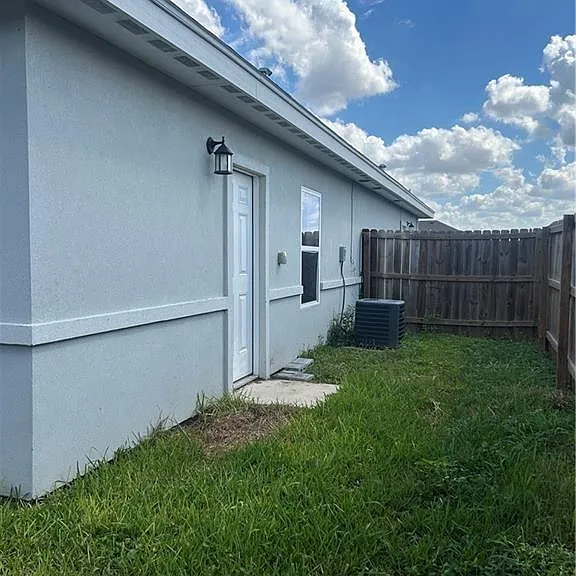 404 S Retama Ln #2 — Photo 10