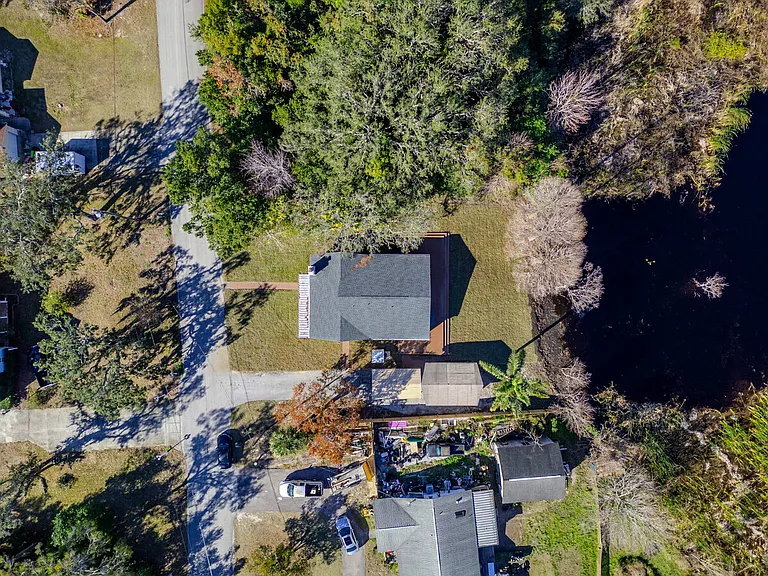 11416 Pine Forest Dr — Photo 42