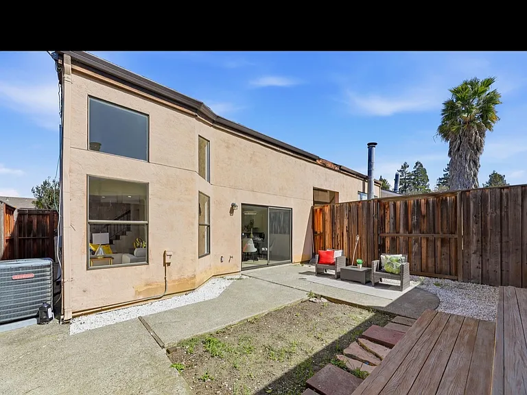 39607 Embarcadero Ter — Photo 13