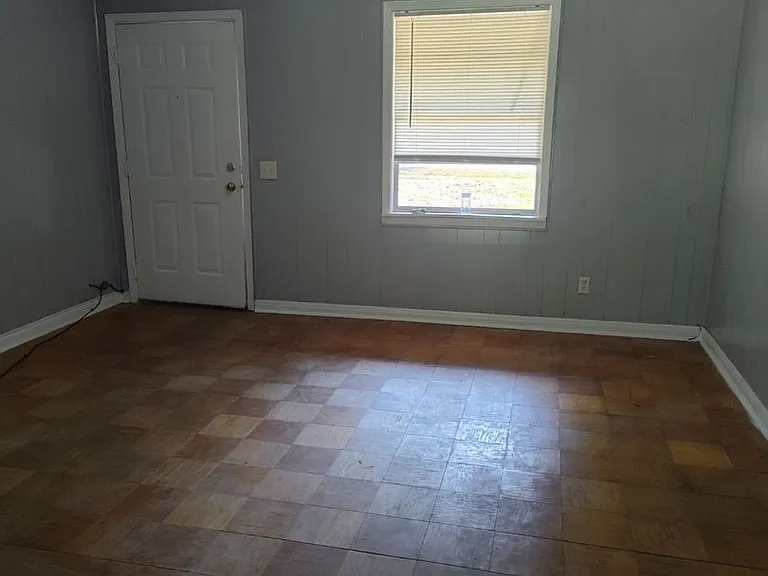 7056 Winburn Dr — Photo 9