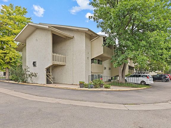 2nd image of 2707 Valmont Rd #202C