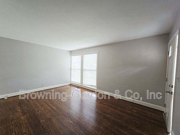3rd image of 3611 Mayflower Pl #A