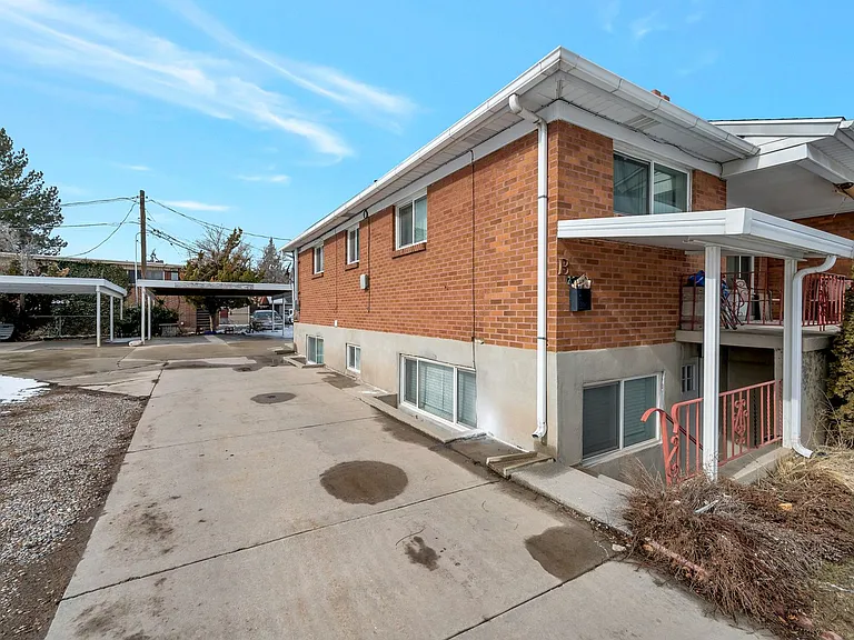 2638-2642 S 800 E — Photo 26