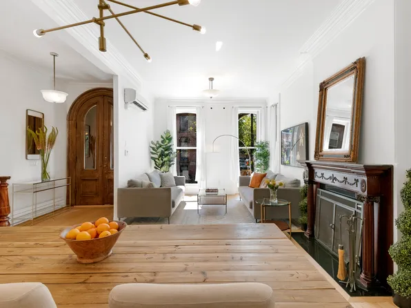 278 Clinton St #2, Brooklyn, NY 11201
