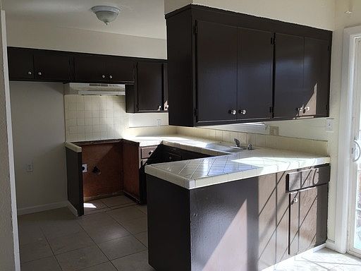 5th image of 742 Ponce De Leon Ave APT 4