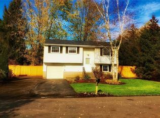 4223 Stepping Stone Ln, Liverpool, NY 13090