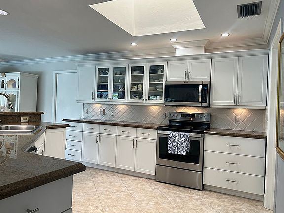 Kitchen w/Skylight