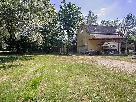 5th image of 10607 Crescent Valley Dr NW