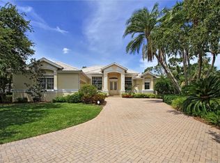 1943 Wexford Ct, Naples, FL 34109