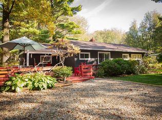 17765 77th St, South Haven, MI 49090