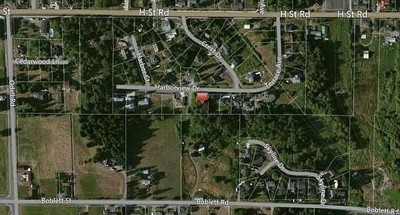 4th image of Harborview Dr
