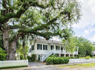 135 Hibben St, Mount Pleasant, SC 29464