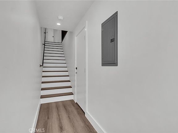 3rd image of 1575 Ricardo St