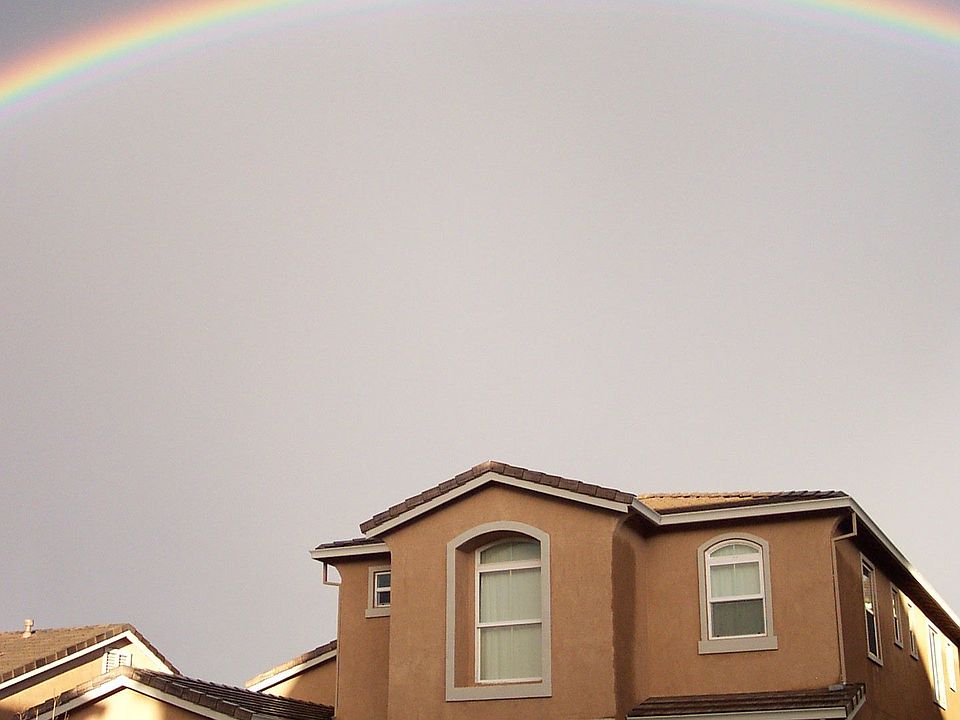 The house under a rainbow