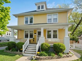 1076 Madison St, Saint Charles, MO 63301