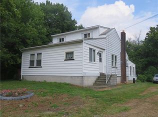 98 Canon Rd, Stoneboro, PA 16153