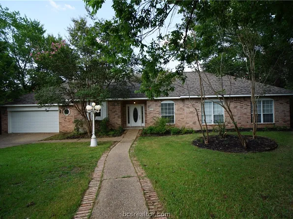 3023 Hummingbird Cir, Bryan, TX 77807