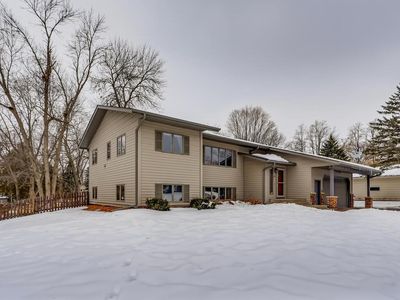 609 7th St N, Hudson, WI, 54016