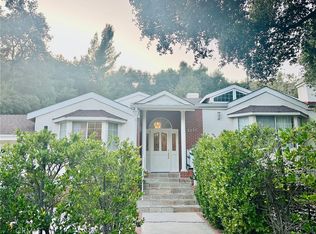 2255 E Chevy Chase Dr, Glendale, CA 91206
