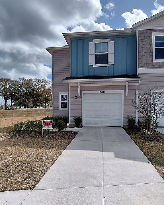 1st image of 4911 SW 81st Loop