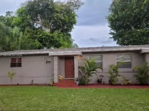 530 NE 130th St, North Miami, FL 33161