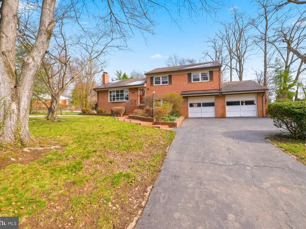 6424 Vale St, Alexandria, VA 22312