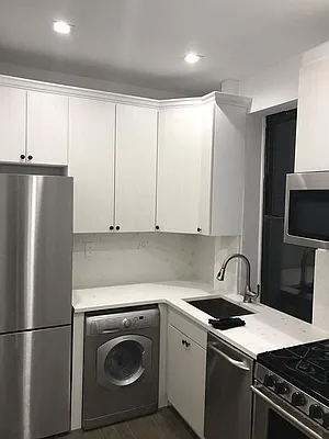 Rented by Platinum Properties | media 17