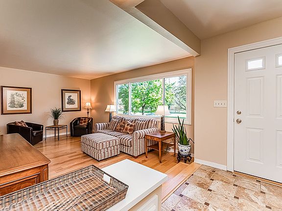 5th image of 11329 N Country View Dr