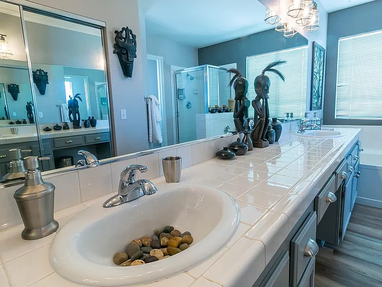 1432 Desert Hills Dr — Photo 17