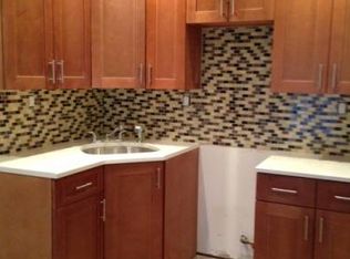 428 Hart St, Brooklyn, NY 11221