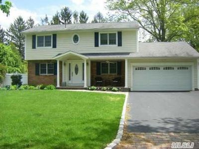 33 Butterfield Dr, Greenlawn, NY, 11740