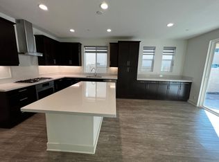 1046 Portola Oaks Dr, Lake Forest, CA 92610