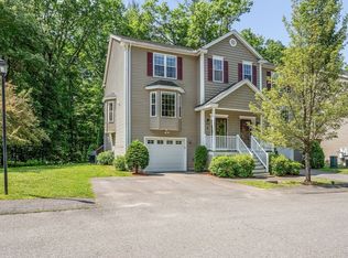 8 Cricones Way #1, Tyngsboro, MA 01879