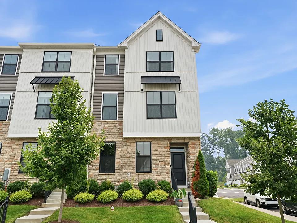 613 Turner Ln