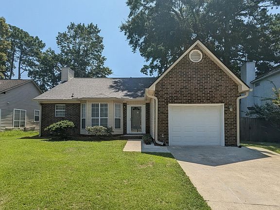 2nd image of 105 Parish Parc Dr