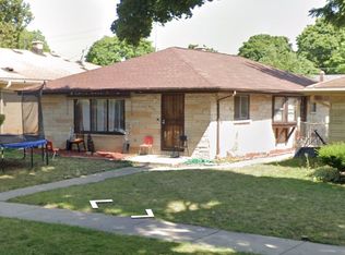 4712 N 69th St, Milwaukee, WI 53218