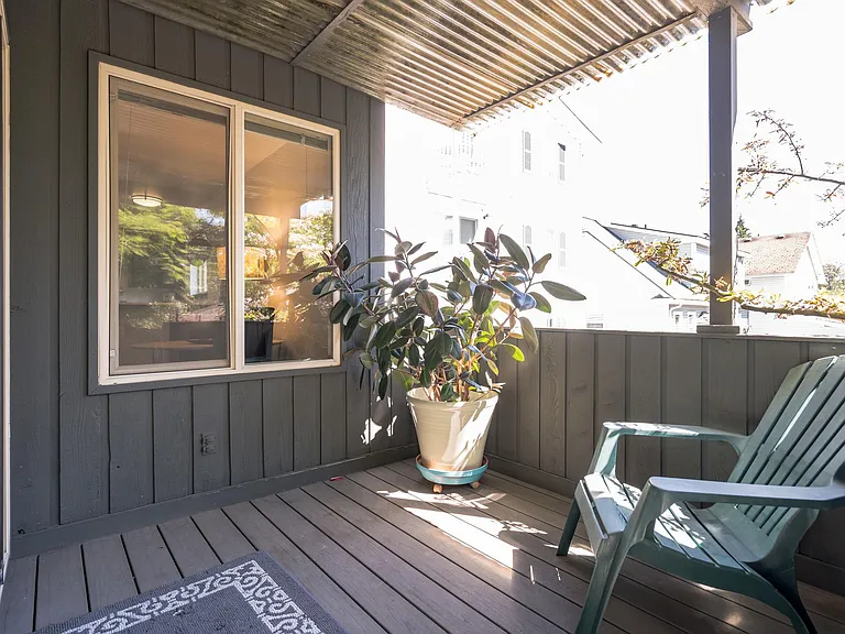 3107 E Yesler Way #B — Photo 9