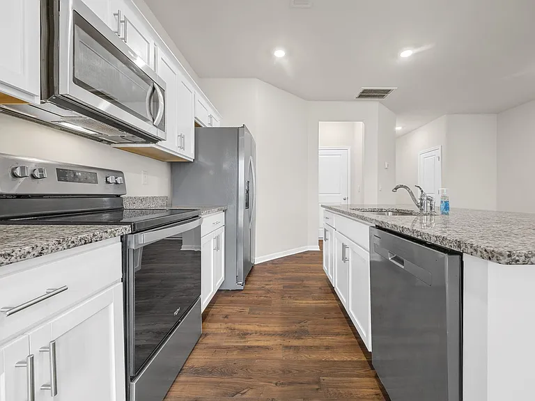 201 Sunriff Ct — Photo 13