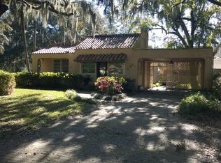 403 Belle View Ave, Temple Terrace, FL 33617