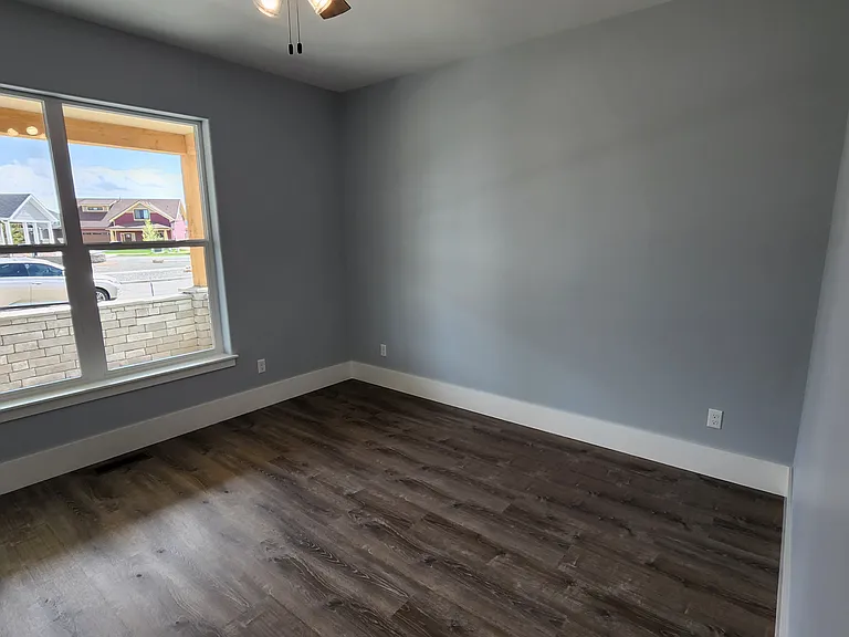 2035 Tanager St — Photo 17