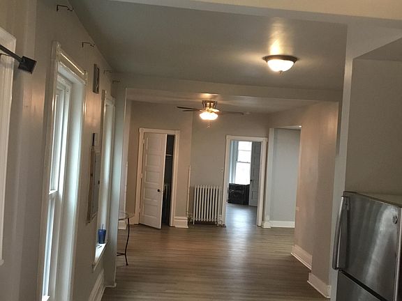 4th image of 38 S 14th St Floor 2