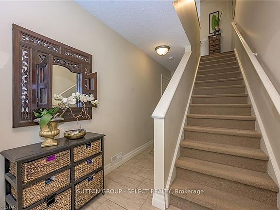 3rd image of 1850 Beaverbrook Ave #3